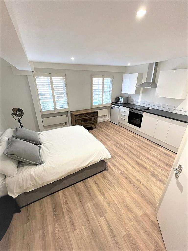 Goodge Street Apartments Londen Buitenkant foto