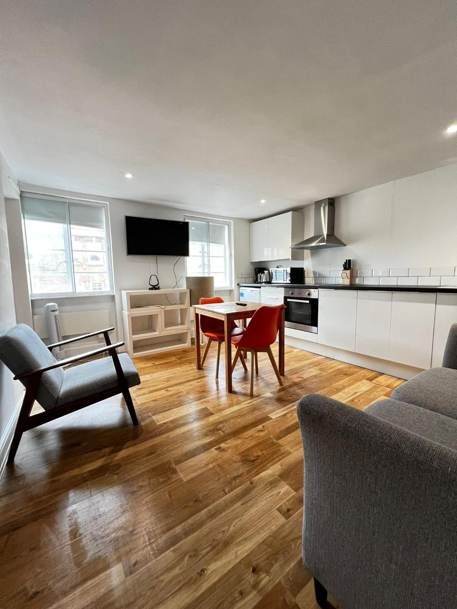 Goodge Street Apartments Londen Buitenkant foto